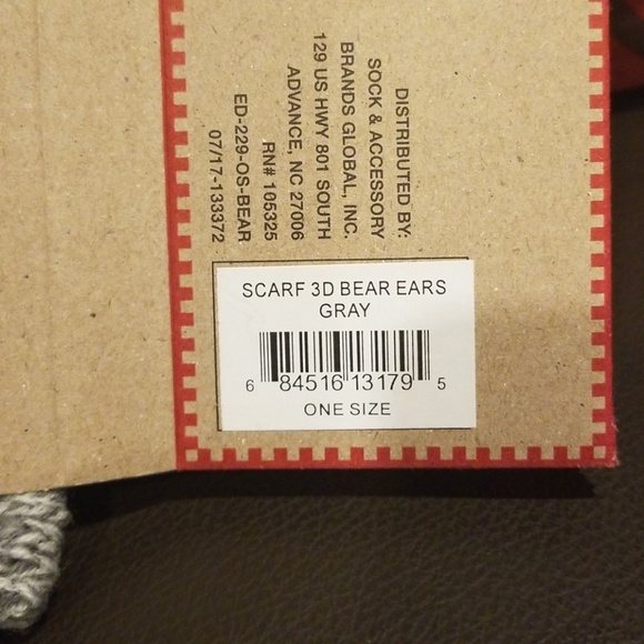 🧣🐻ED BY ELLEN DEGENERES BEAR SCARF🐻🧣 - Picture 5 of 5